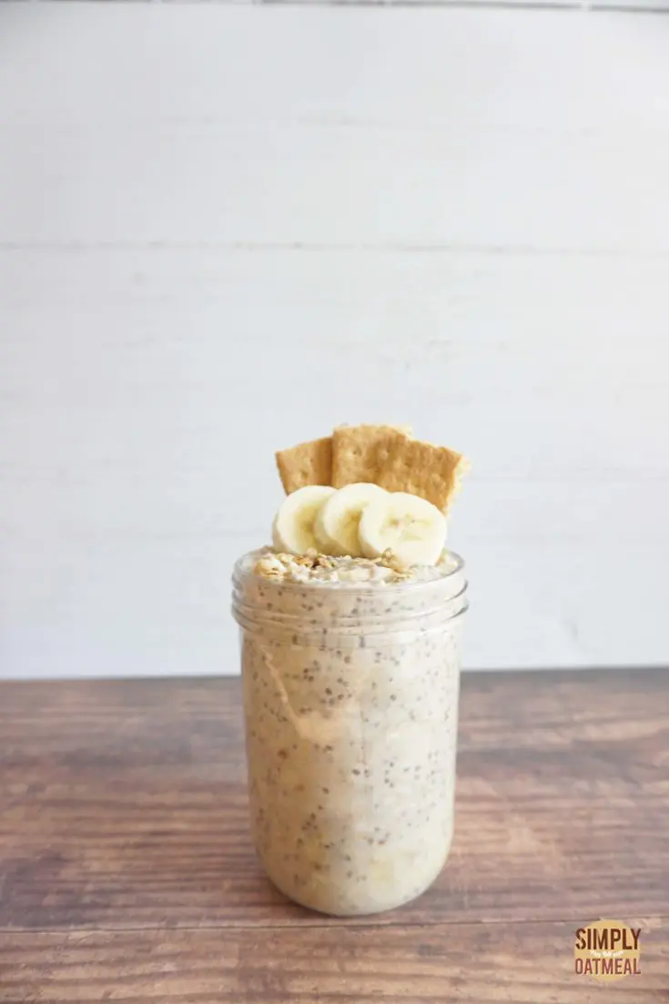 Single serving of mashed banana overnight oats in a mason jar.