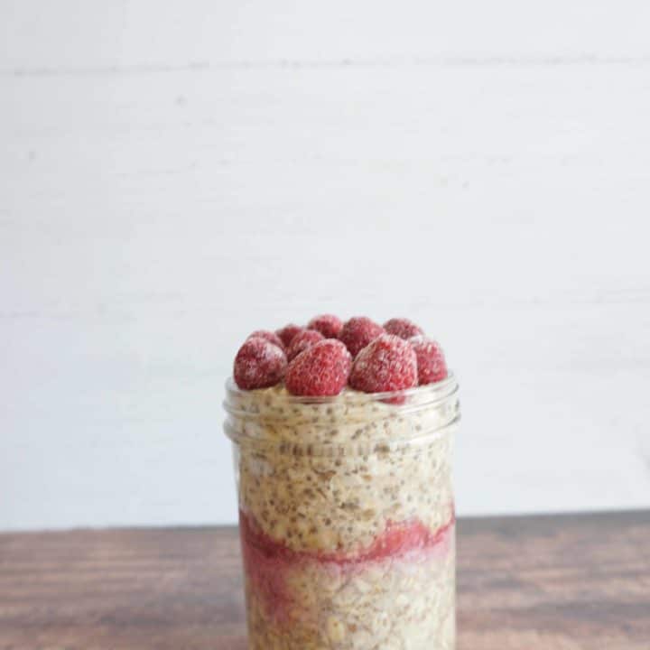 Raspberry Banana Overnight Oats Recipe-image