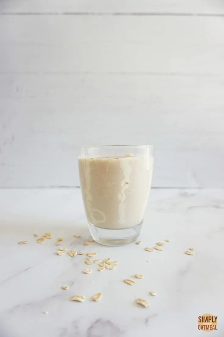 One serving of cinnamon roll oatmeal smoothie in a glass