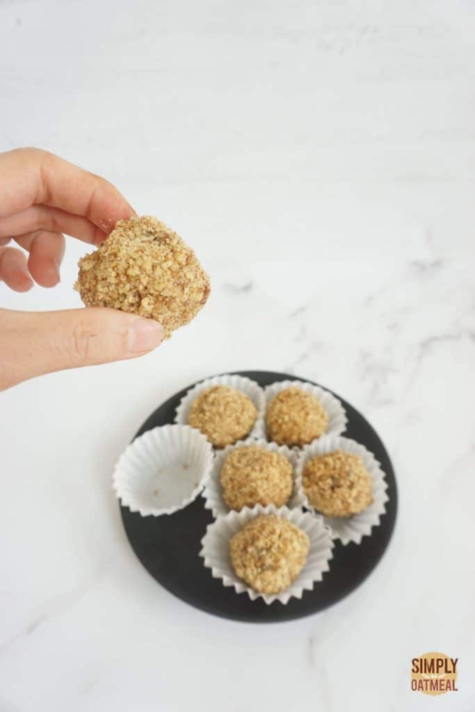 No Bake Banana Walnut Oatmeal Balls (Vegan, GlutenFree) Simply Oatmeal