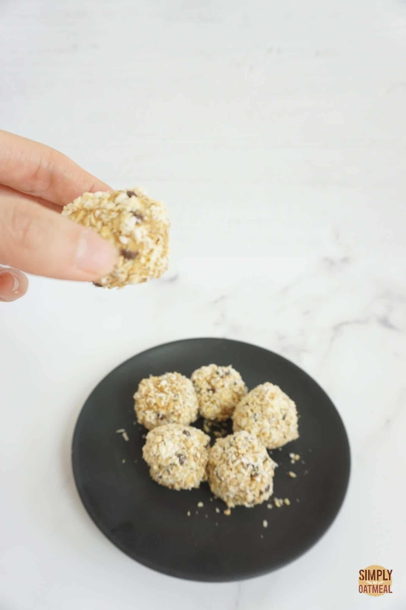 No Bake Peanut Butter Oatmeal Balls (Vegan, GlutenFree) Simply Oatmeal
