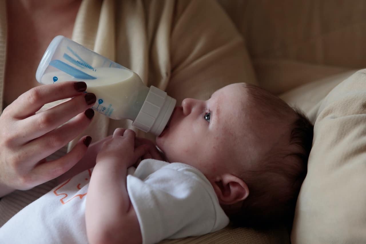 How To Mix Baby Cereal With Formula In A Bottle Ona Woodward