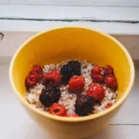 Does overnight oats need to be cooked?