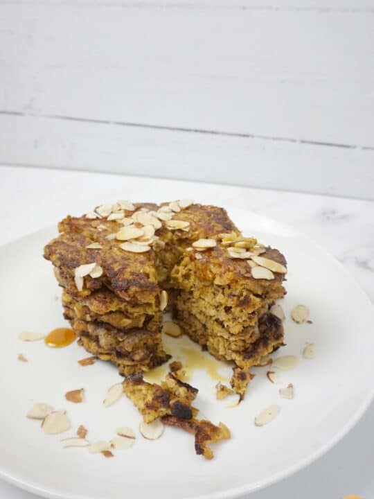 Sweet Potato Oatmeal Pancakes (Gluten-Free)