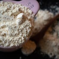 Colloidal oatmeal for eczema