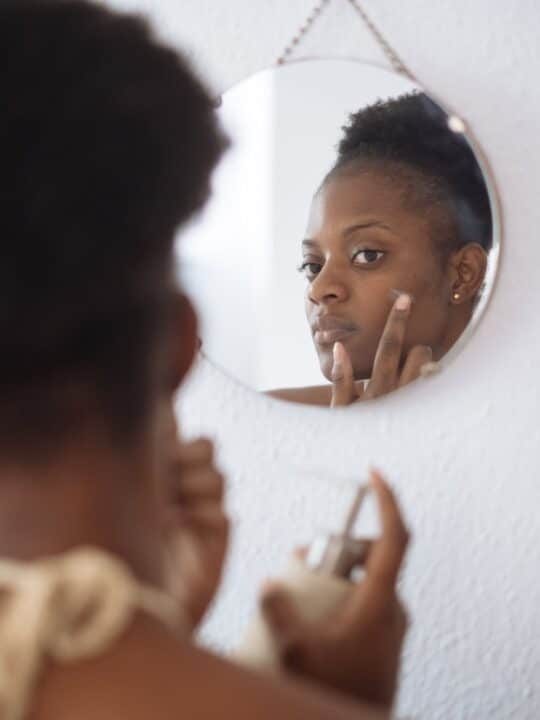 How Does Oatmeal Get Rid Of Acne?